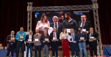 Nicola Ferro sul palco di Palermo premia lo sport 2024